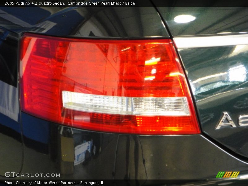 Cambridge Green Pearl Effect / Beige 2005 Audi A6 4.2 quattro Sedan