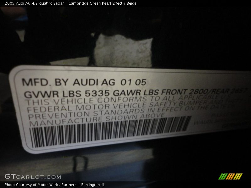 Cambridge Green Pearl Effect / Beige 2005 Audi A6 4.2 quattro Sedan