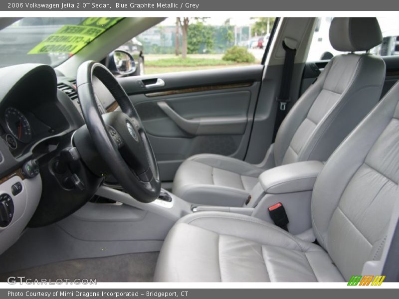  2006 Jetta 2.0T Sedan Grey Interior