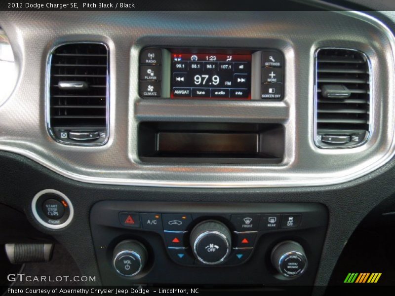 Pitch Black / Black 2012 Dodge Charger SE