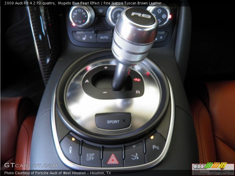  2009 R8 4.2 FSI quattro 6 Speed R tronic Automatic Shifter