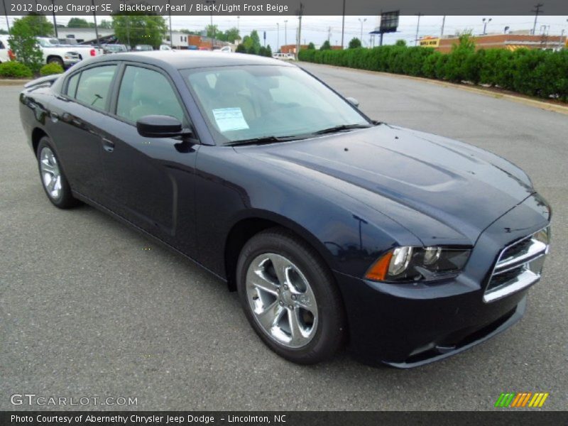 Blackberry Pearl / Black/Light Frost Beige 2012 Dodge Charger SE