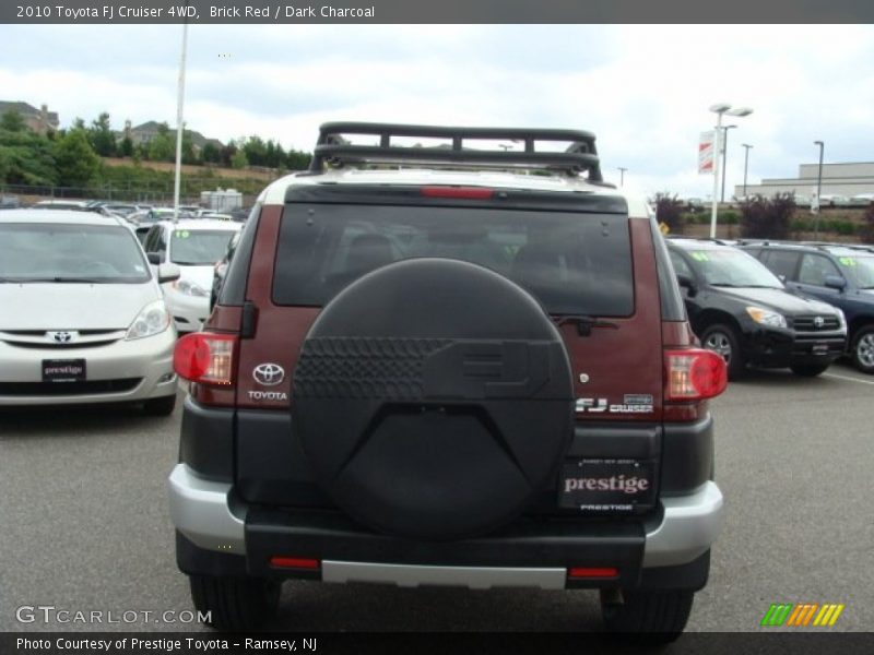 Brick Red / Dark Charcoal 2010 Toyota FJ Cruiser 4WD