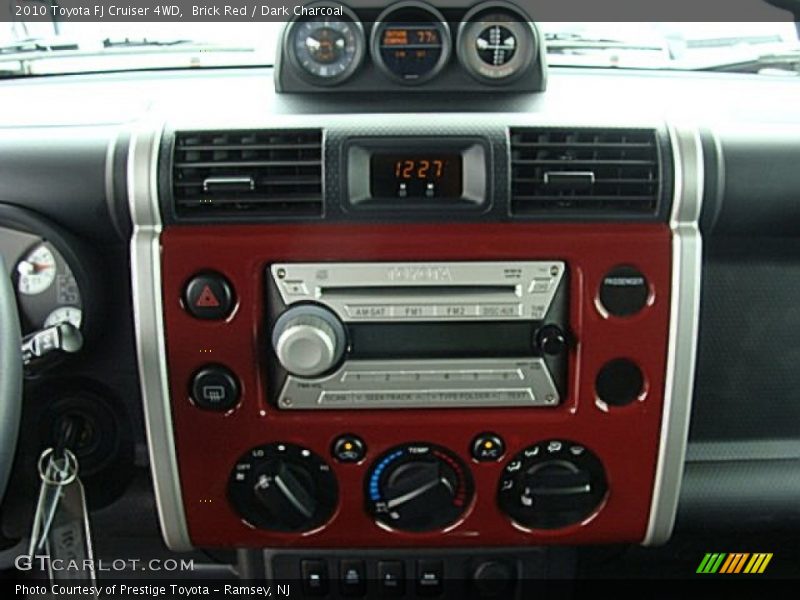 Brick Red / Dark Charcoal 2010 Toyota FJ Cruiser 4WD