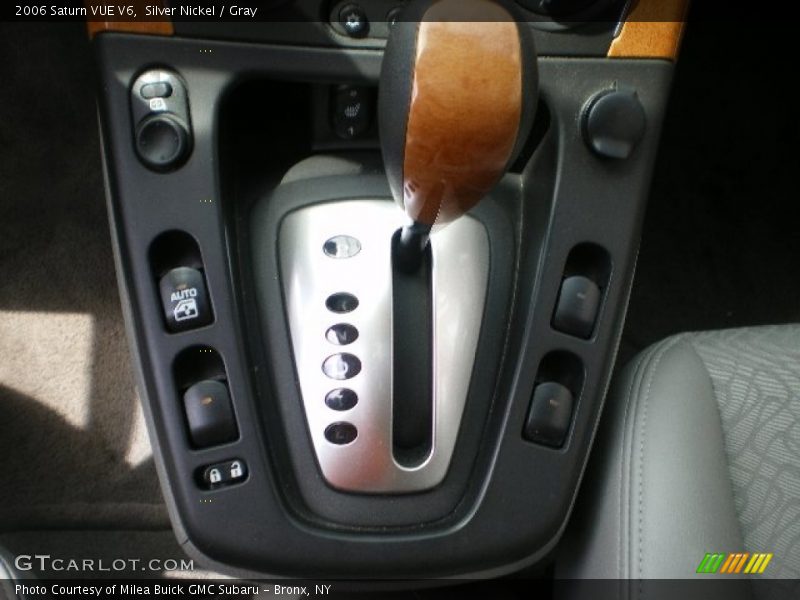 Silver Nickel / Gray 2006 Saturn VUE V6