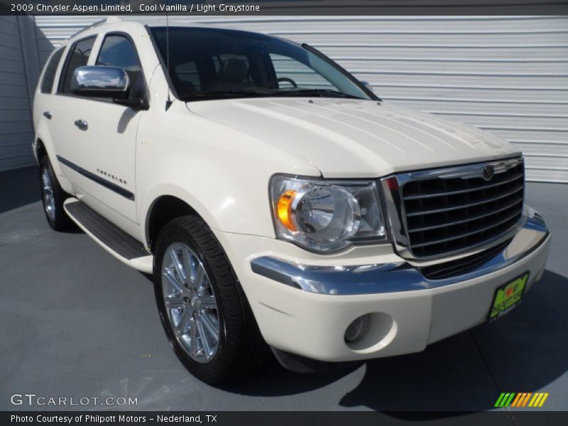 Cool Vanilla / Light Graystone 2009 Chrysler Aspen Limited