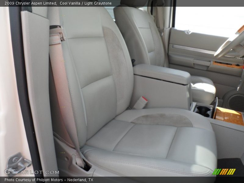 Cool Vanilla / Light Graystone 2009 Chrysler Aspen Limited