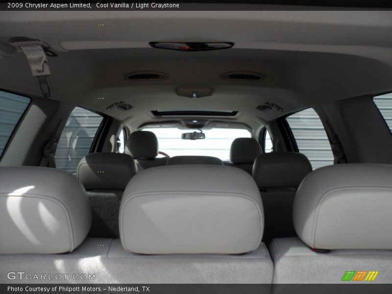 Cool Vanilla / Light Graystone 2009 Chrysler Aspen Limited