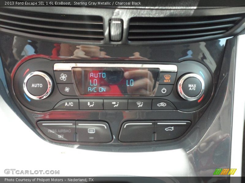 Controls of 2013 Escape SEL 1.6L EcoBoost