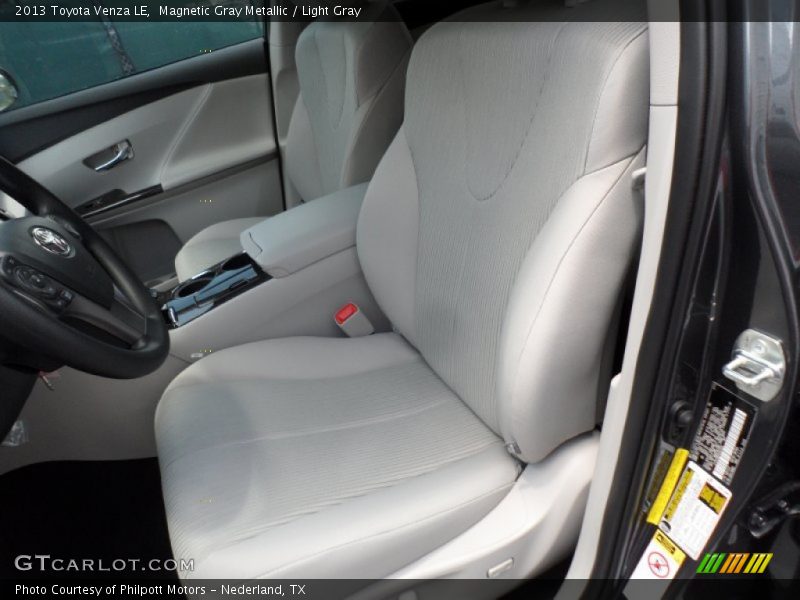 Magnetic Gray Metallic / Light Gray 2013 Toyota Venza LE