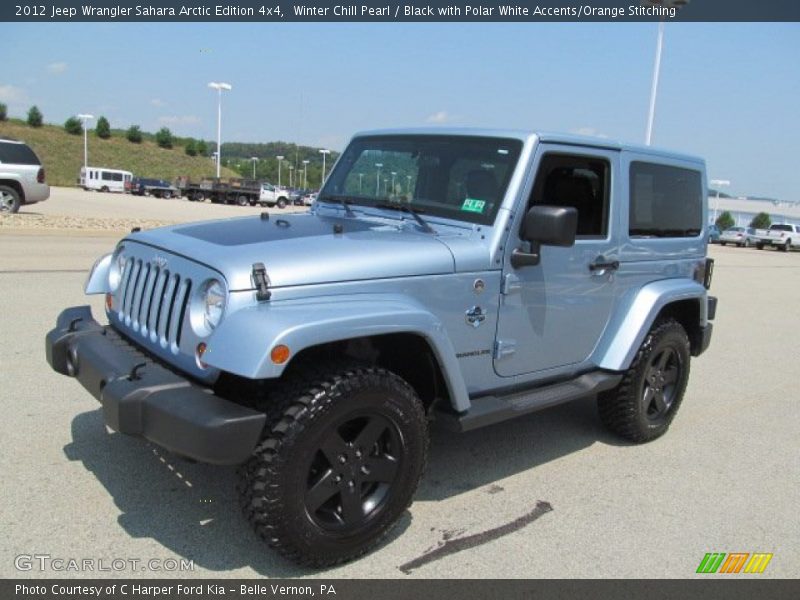 Front 3/4 View of 2012 Wrangler Sahara Arctic Edition 4x4