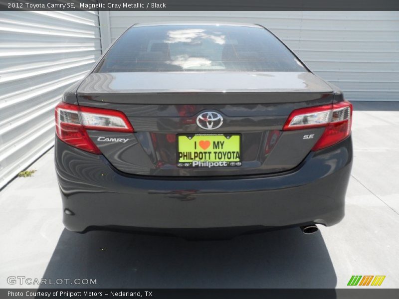 Magnetic Gray Metallic / Black 2012 Toyota Camry SE