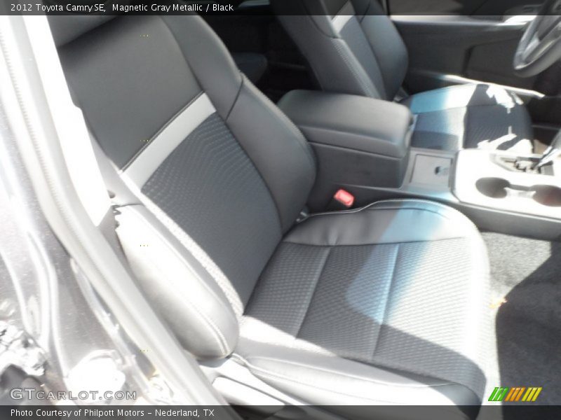 Magnetic Gray Metallic / Black 2012 Toyota Camry SE