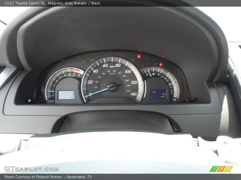 Magnetic Gray Metallic / Black 2012 Toyota Camry SE