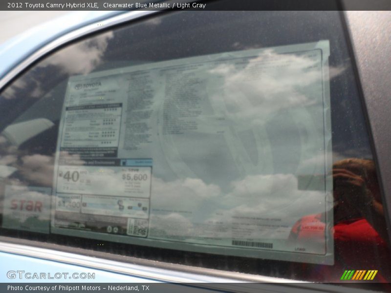 Clearwater Blue Metallic / Light Gray 2012 Toyota Camry Hybrid XLE