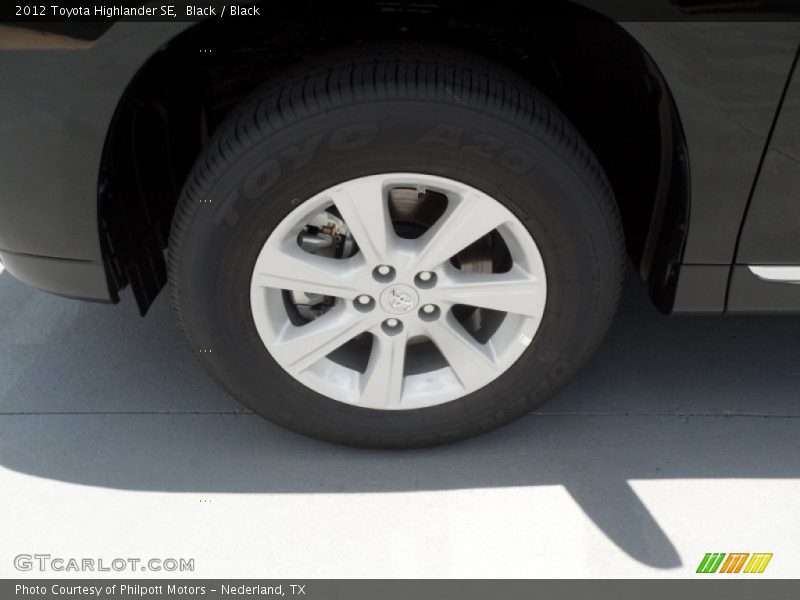 Black / Black 2012 Toyota Highlander SE