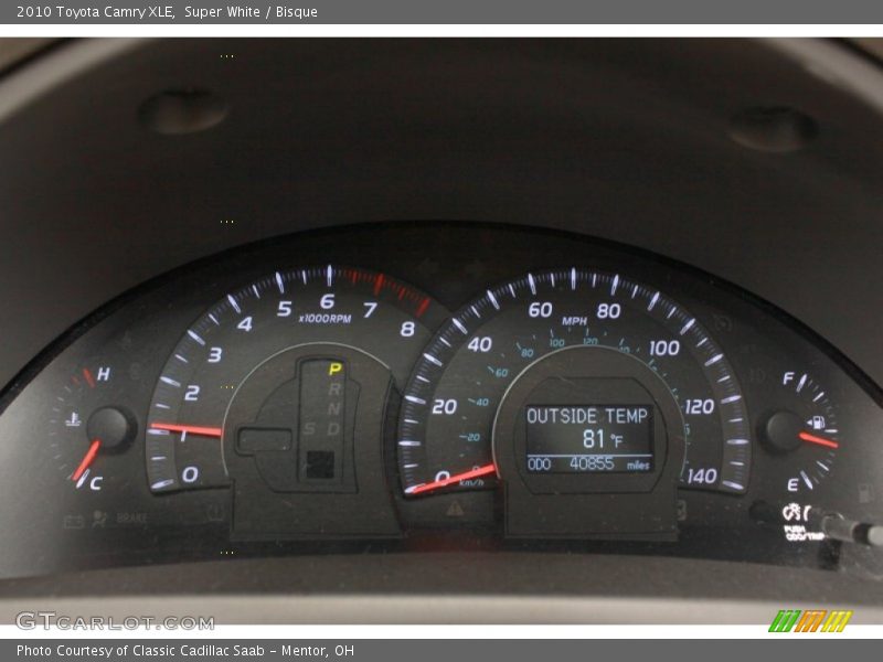 Super White / Bisque 2010 Toyota Camry XLE