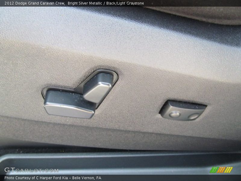 Bright Silver Metallic / Black/Light Graystone 2012 Dodge Grand Caravan Crew