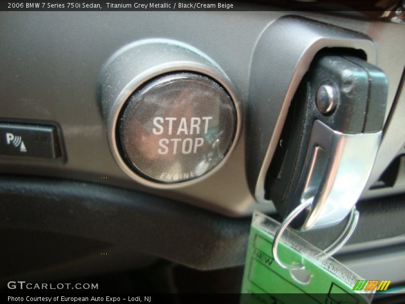 Controls of 2006 7 Series 750i Sedan