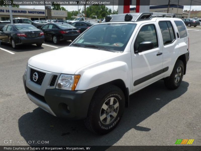Avalanche White / Pro 4X Gray Leather 2012 Nissan Xterra Pro-4X 4x4
