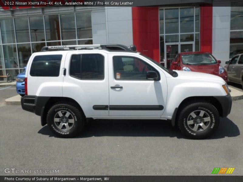 Avalanche White / Pro 4X Gray Leather 2012 Nissan Xterra Pro-4X 4x4