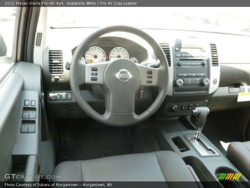 Avalanche White / Pro 4X Gray Leather 2012 Nissan Xterra Pro-4X 4x4