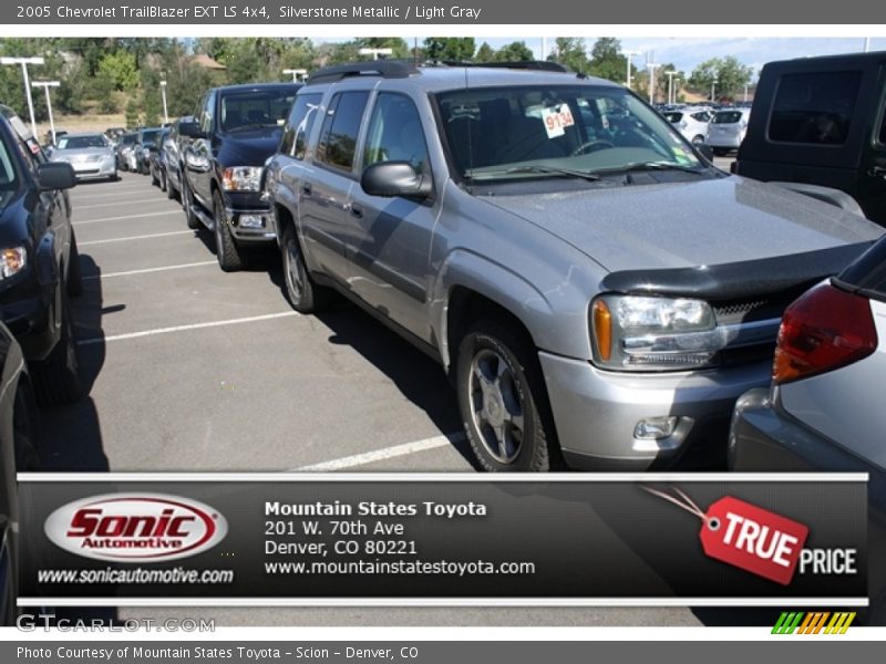 Silverstone Metallic / Light Gray 2005 Chevrolet TrailBlazer EXT LS 4x4