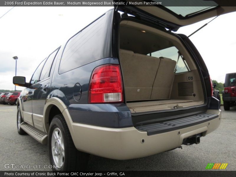 Medium Wedgewood Blue Metallic / Medium Parchment 2006 Ford Expedition Eddie Bauer