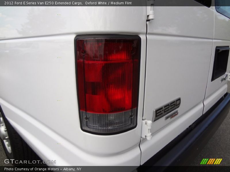 Oxford White / Medium Flint 2012 Ford E Series Van E250 Extended Cargo