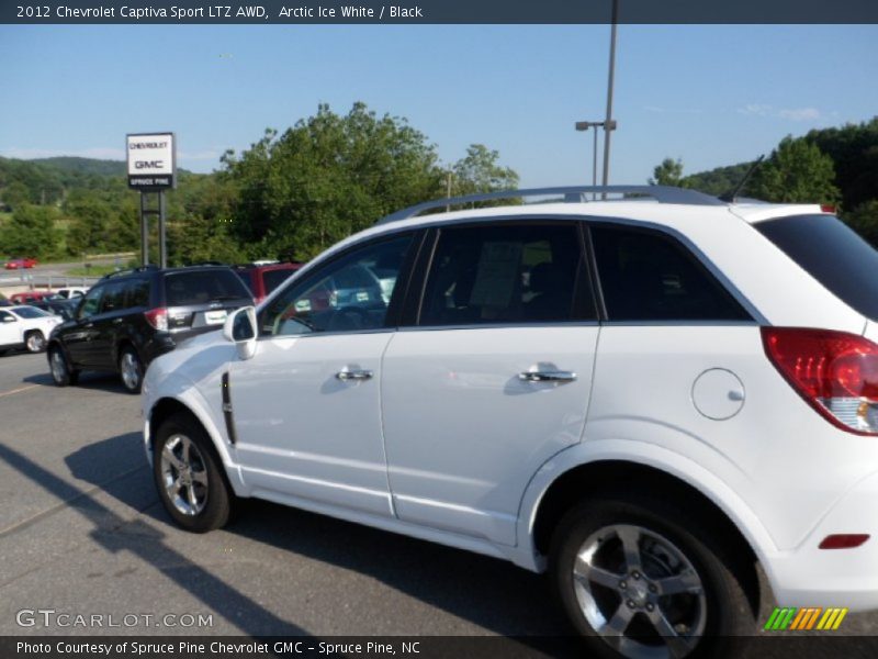 Arctic Ice White / Black 2012 Chevrolet Captiva Sport LTZ AWD