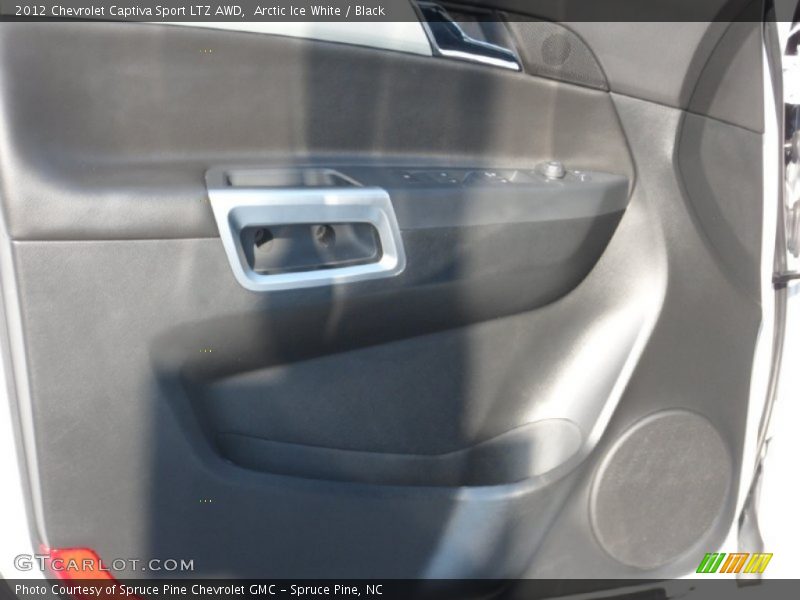 Arctic Ice White / Black 2012 Chevrolet Captiva Sport LTZ AWD