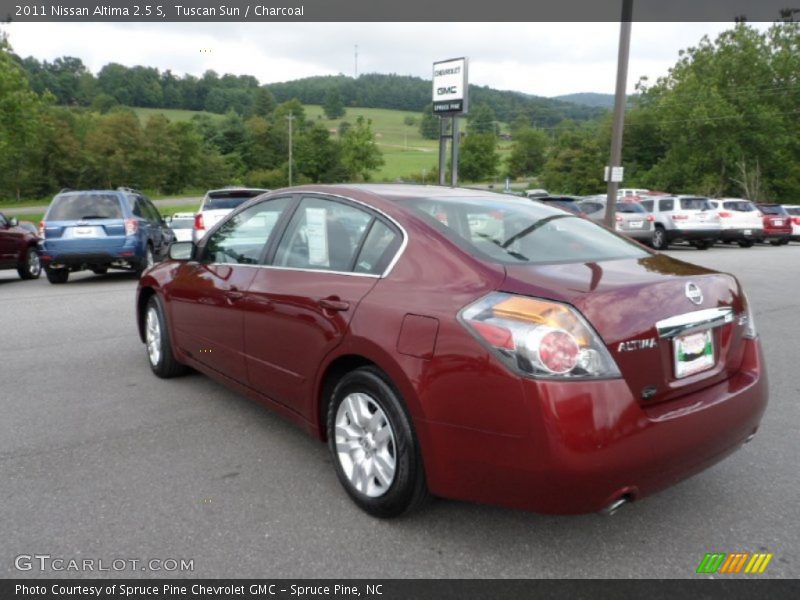 Tuscan Sun / Charcoal 2011 Nissan Altima 2.5 S