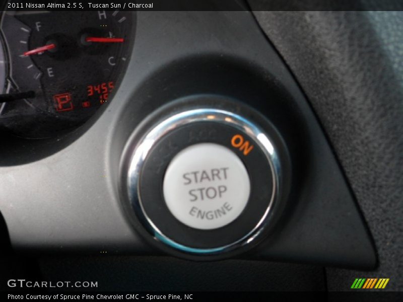 Tuscan Sun / Charcoal 2011 Nissan Altima 2.5 S
