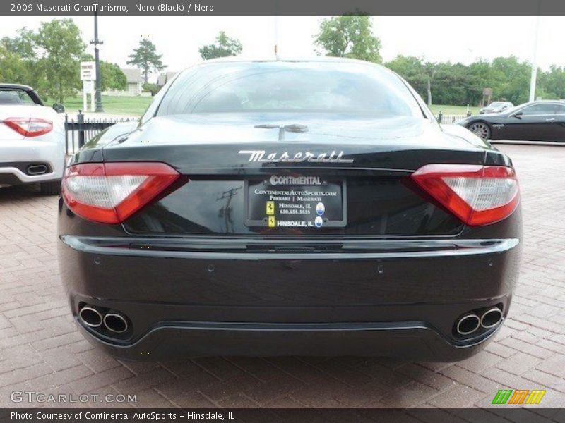 Nero (Black) / Nero 2009 Maserati GranTurismo