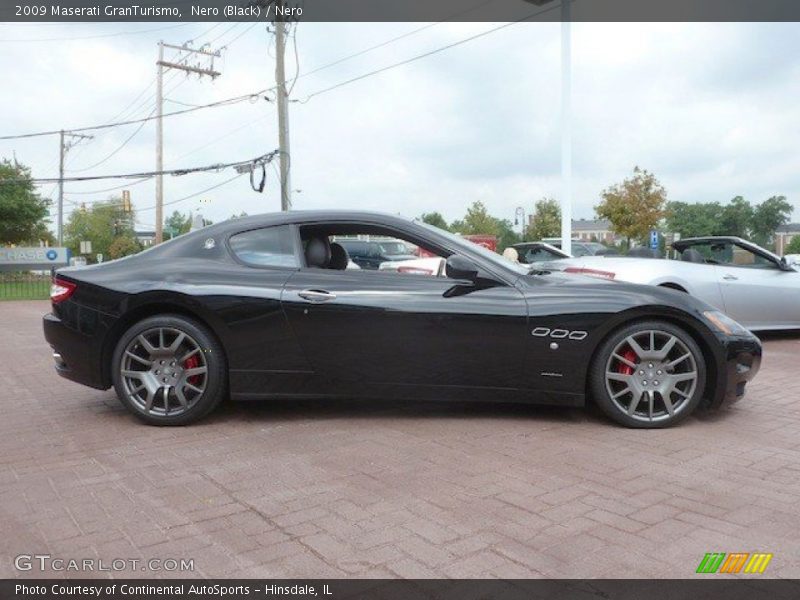  2009 GranTurismo  Nero (Black)