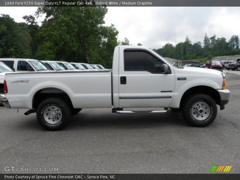 Oxford White / Medium Graphite 1999 Ford F250 Super Duty XLT Regular Cab 4x4