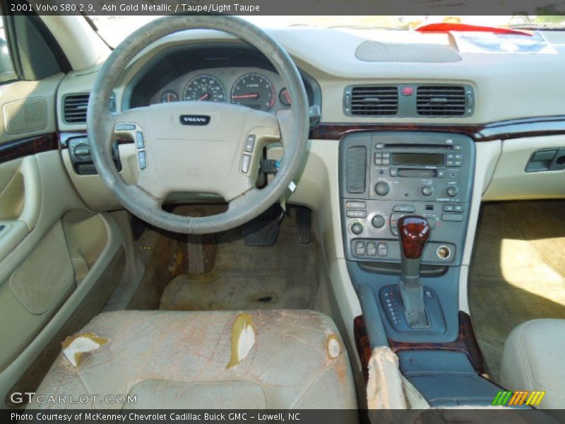Ash Gold Metallic / Taupe/Light Taupe 2001 Volvo S80 2.9