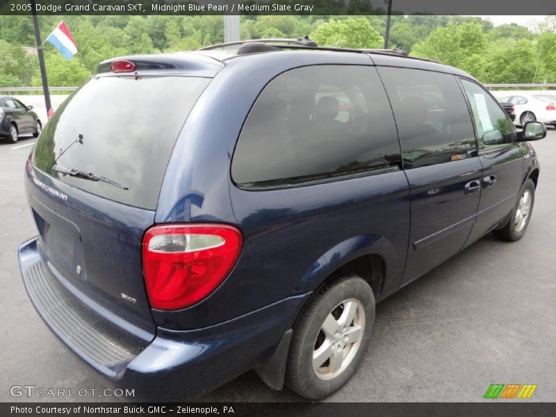 Midnight Blue Pearl / Medium Slate Gray 2005 Dodge Grand Caravan SXT