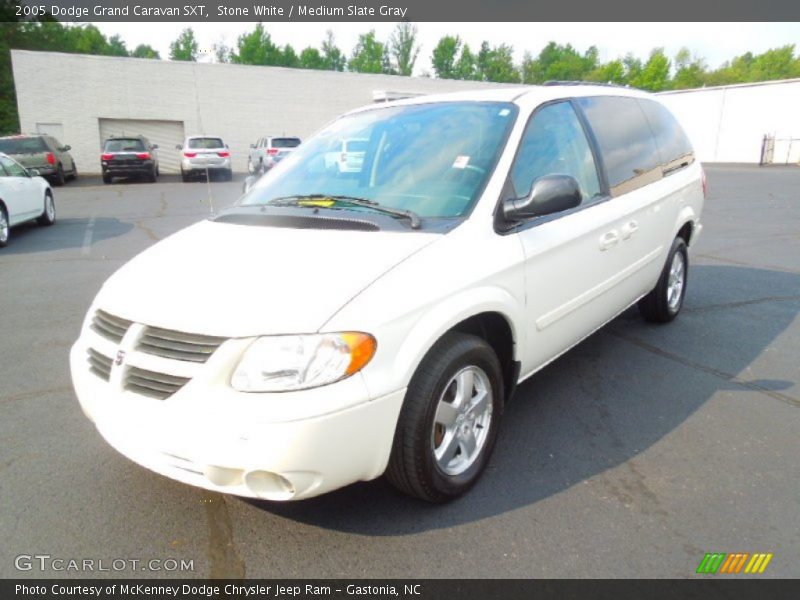 Stone White / Medium Slate Gray 2005 Dodge Grand Caravan SXT