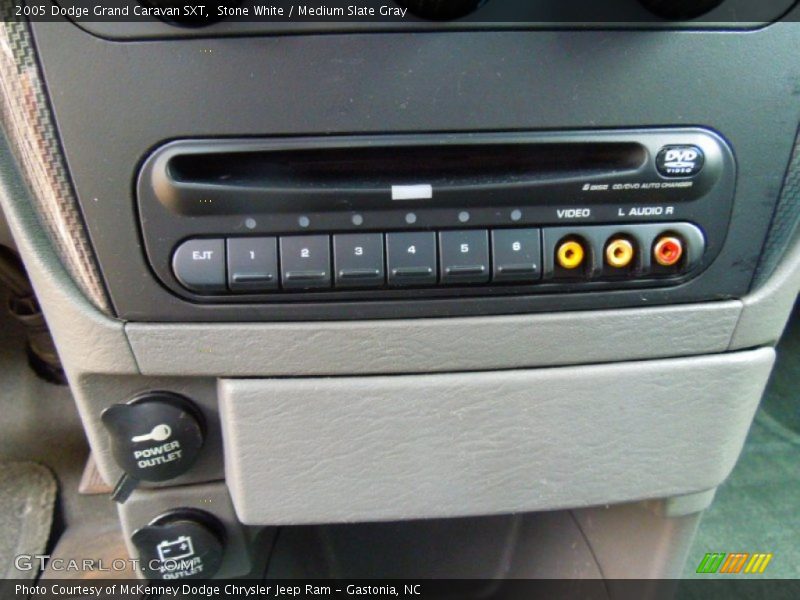 Stone White / Medium Slate Gray 2005 Dodge Grand Caravan SXT