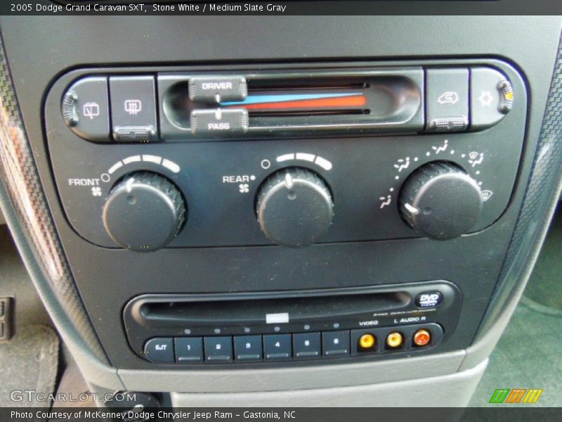 Stone White / Medium Slate Gray 2005 Dodge Grand Caravan SXT