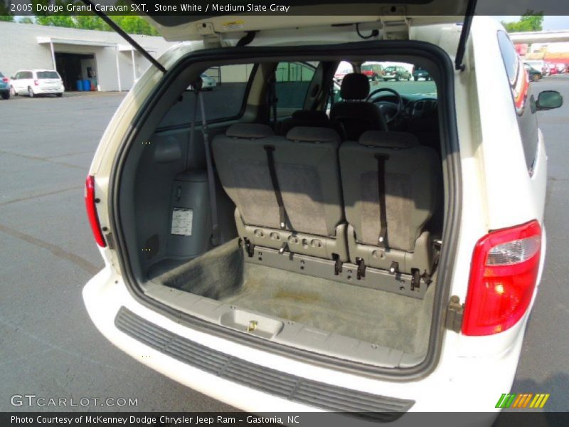 Stone White / Medium Slate Gray 2005 Dodge Grand Caravan SXT