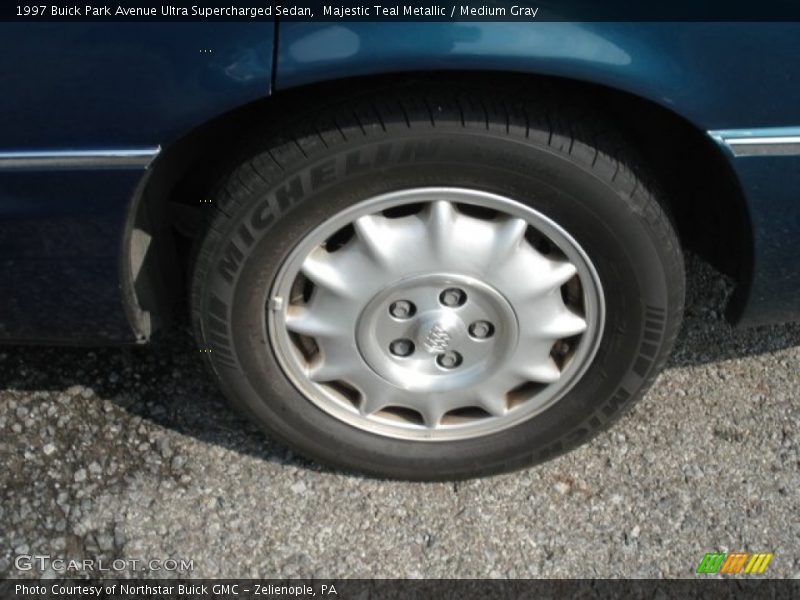  1997 Park Avenue Ultra Supercharged Sedan Wheel