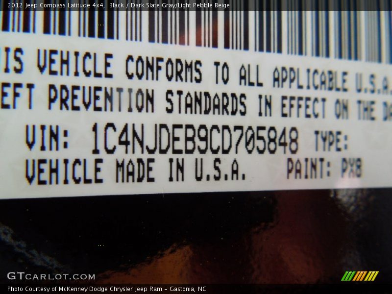 Black / Dark Slate Gray/Light Pebble Beige 2012 Jeep Compass Latitude 4x4