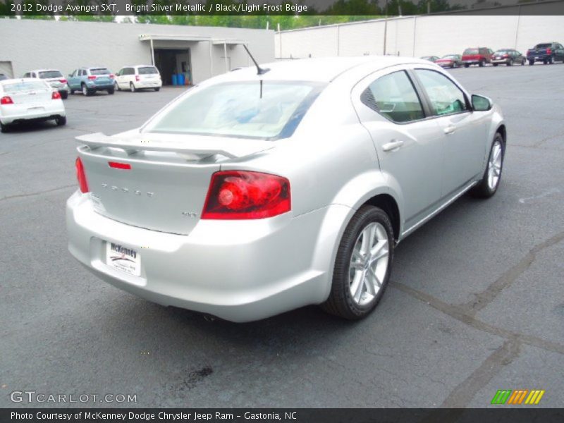 Bright Silver Metallic / Black/Light Frost Beige 2012 Dodge Avenger SXT
