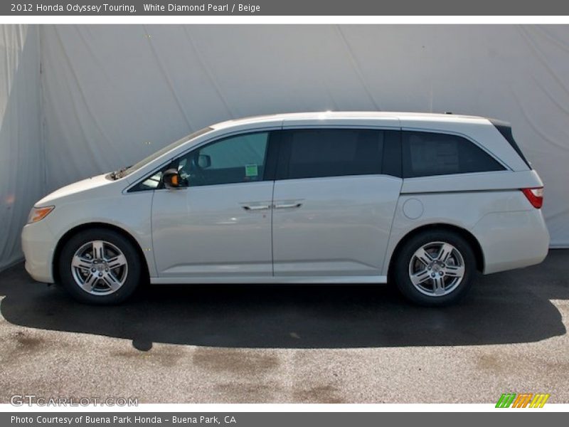 White Diamond Pearl / Beige 2012 Honda Odyssey Touring