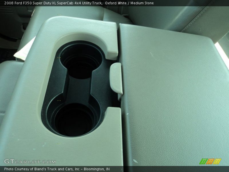 Oxford White / Medium Stone 2008 Ford F350 Super Duty XL SuperCab 4x4 Utility Truck