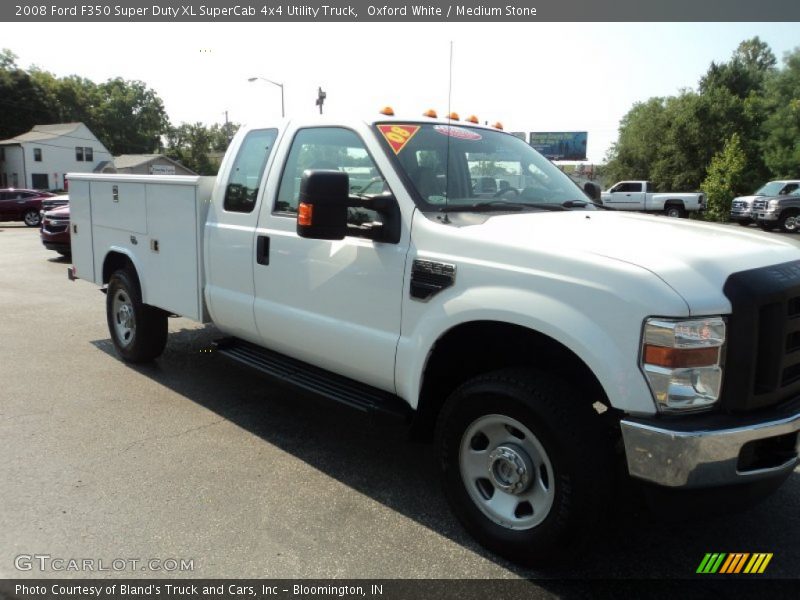 Oxford White / Medium Stone 2008 Ford F350 Super Duty XL SuperCab 4x4 Utility Truck