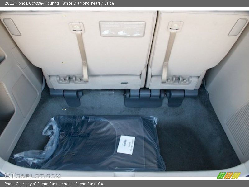 White Diamond Pearl / Beige 2012 Honda Odyssey Touring