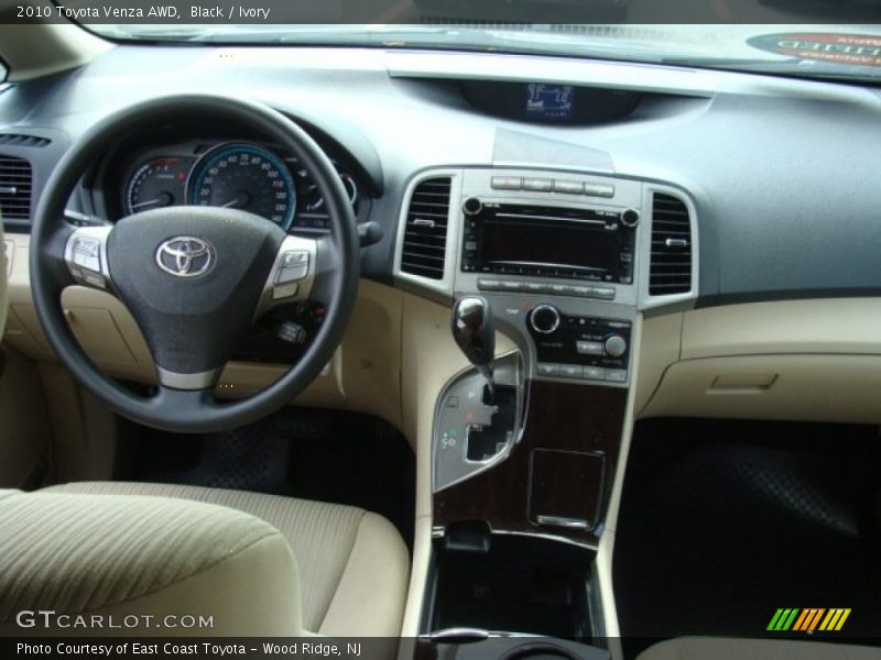 Black / Ivory 2010 Toyota Venza AWD